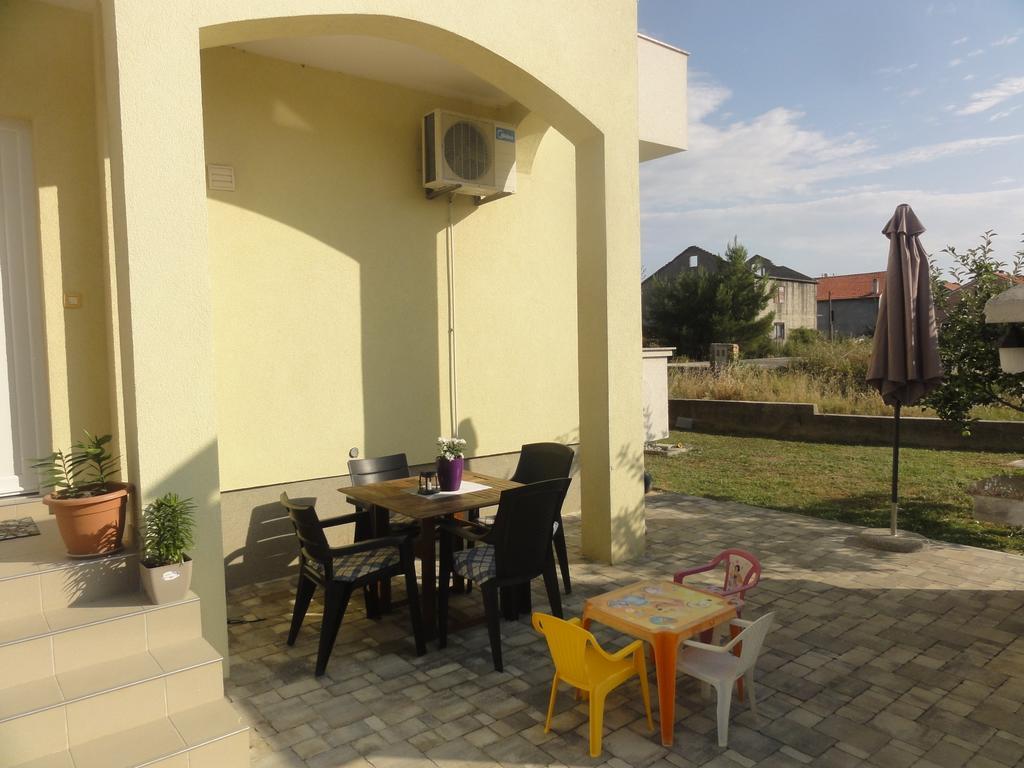 Apartment Roni Zadar Exterior photo