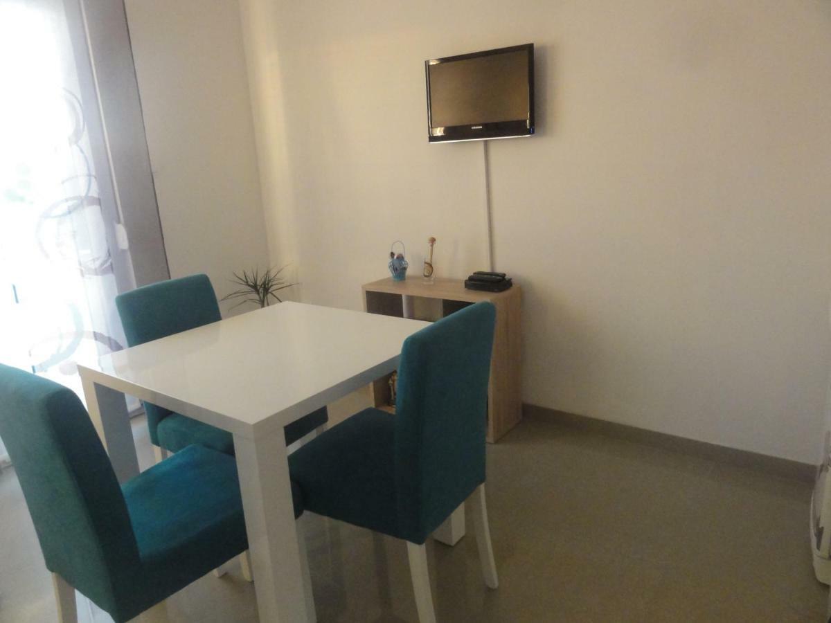 Apartment Roni Zadar Exterior photo